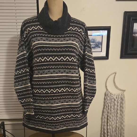 Beautiful, Made In Italy Wool Sweater. - Picture 1 of 7